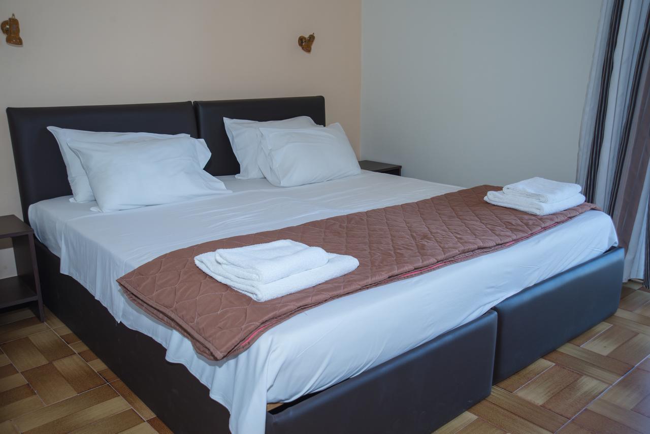 Milton Hotel